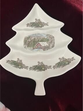 Johnson Brother Of England “Friendly Village” Christmas Divided Serving Dish